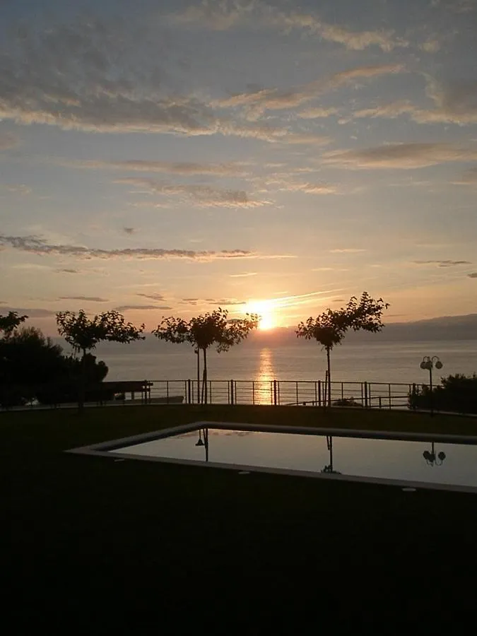 La Tarongina Apartament Amb Piscina Llanca Spain